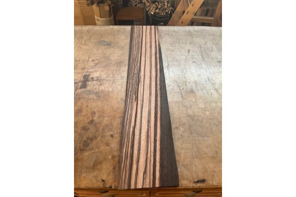 0.5mmx18.5cmx100cm Abanoz Kaplama 1 adet 0.5mmx18.5cmx100cm Abanoz Kaplama 1 adet