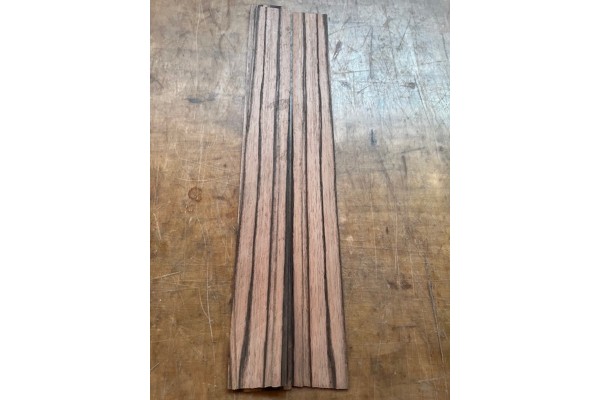 0.5mmx8.5cmx75cm Abanoz Kaplama 2 adet 0.5mmx8.5cmx75cm Abanoz Kaplama 2 adet